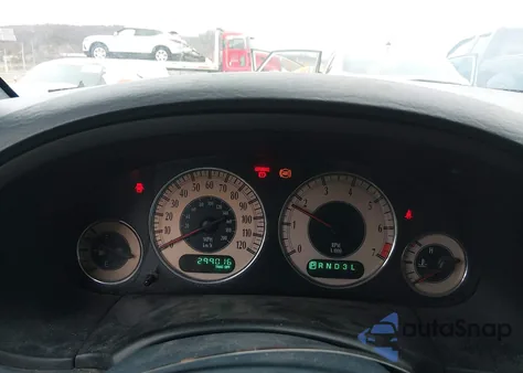 2001 Chrysler Town & Country Limited z USA, uszkodzony, nr VIN 2C8GP64L51R240197